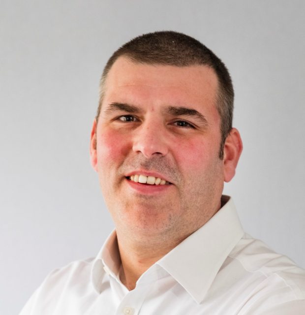 A staff profile image of Dave Burchill.